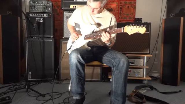 Classic Player Strat Koch Studiotone смотреть онлайн