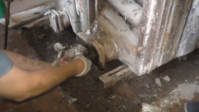 Тепловые сети!Ремонт котла!Ремонтные работы!Полная разборка- сборка чугунного котла своими руками смотреть онлайн