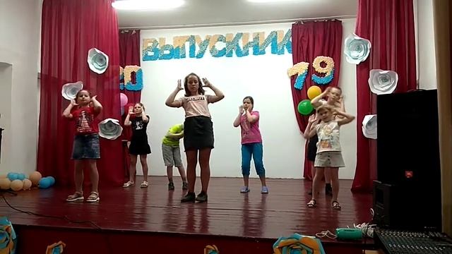 Флешмоб в летнем лагере смотреть онлайн