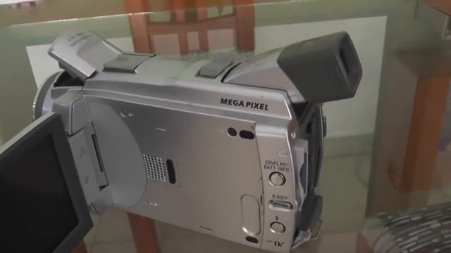 Vídeo Cámara SONY Cinta MiniDV  DCR-HC85 Características.