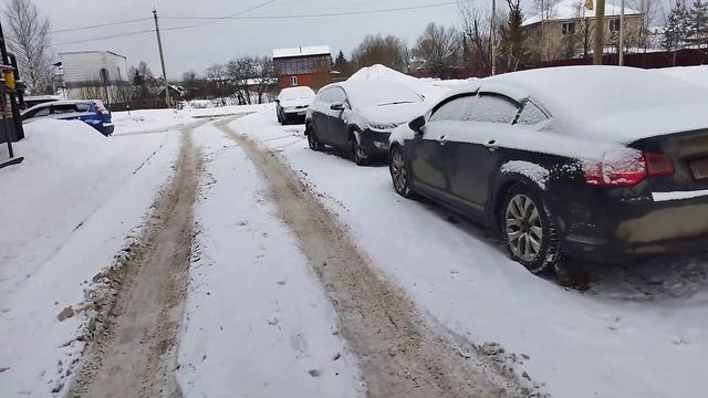 Иду в Магнит за кормом, хлебом, салфетками, молоком и рисом смотреть онлайн