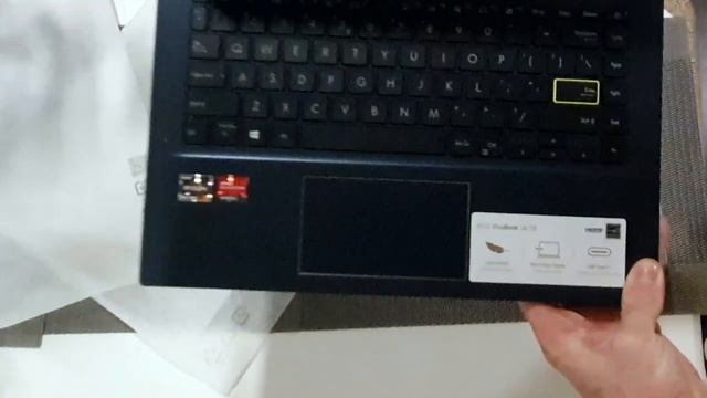 Unboxing ASUS VIVOBOOK 2021 | Compare with Macbook PRO M1 & Macbook PRO 2013 смотреть онлайн