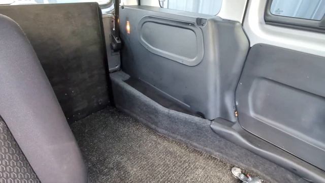 Wheelchair Up-Front VW Caddy Life | Wheelchair Accessible Vehicle смотреть онлайн