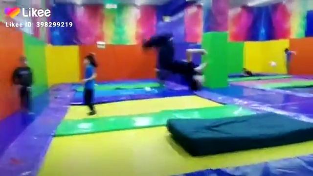 Научился сальто назад в этом ТутБатуте