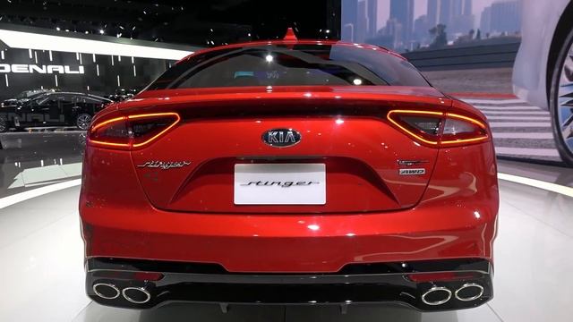 2018 KIA Stinger GT AWD | 2018 NAIAS Detroit смотреть онлайн