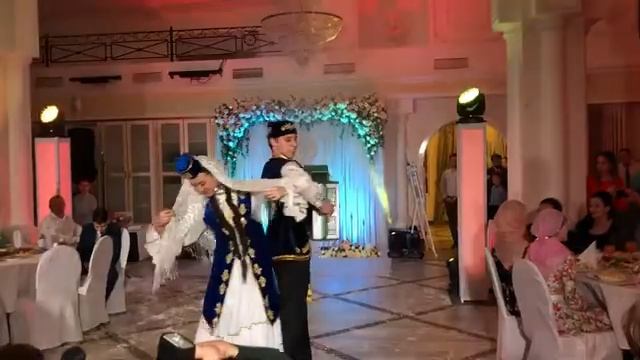 Татарский парный танец с гармошкой Мэхэббэт гармуны смотреть онлайн