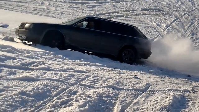 Audi 100 S4 4,2 спуск на лед смотреть онлайн