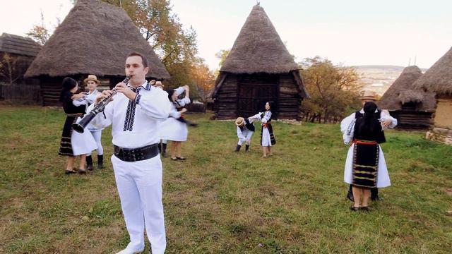 Ciprian Poenar - Joc de inceput - Taragot смотреть онлайн