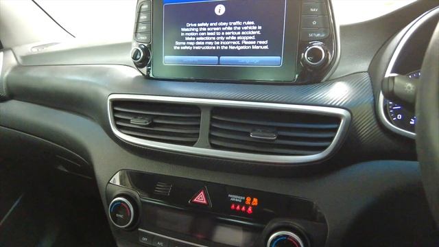 HYUNDAI TUCSON T-GDI SE - BLUE - THE ROXBURGHE GROUP - USED CARS UK смотреть онлайн