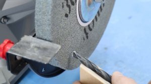 Как заточить сверло за 10 секунд! С этой идеей ты станешь мастером 100 уровня!