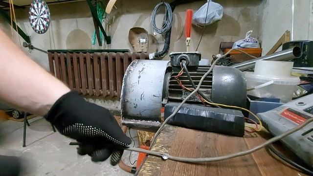 КАК ЛЕГКО И БЫСТРО СНЯТЬ ИЗОЛЯЦИЮ С МЕДНОГО ПРОВОДА смотреть онлайн