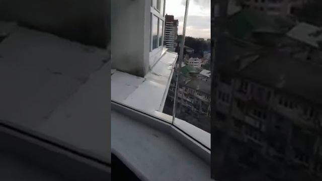 Цельностеклянное ограждение балкона смотреть онлайн