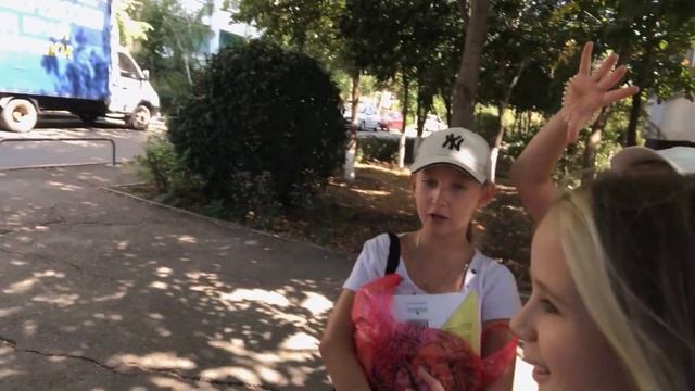 Влог мой день - записалась в Тодес. Снова в школу, встреча с подругой, одноклассники, еда, репетици смотреть онлайн