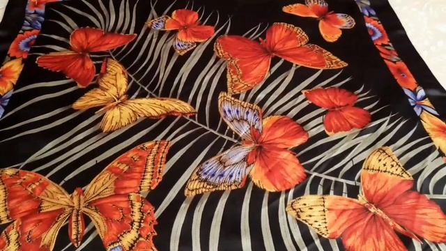 Мои шелковые Павловопосадские платки и цветы из моего сада. смотреть онлайн