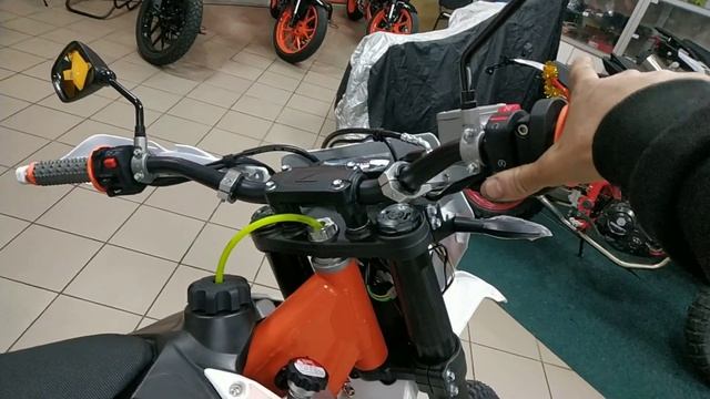 Распаковка и сборка Geon Dakar GNS300 2020. или Geon как у Владислава Палыча. смотреть онлайн
