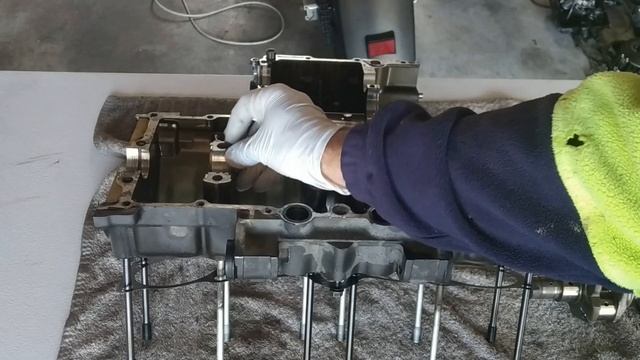 GSXR 750 '88 Restoration Part 8 смотреть онлайн