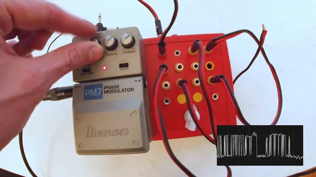 Circuit bended pedal Ibanez PM7 by VTOL became DIY drone modular synth смотреть онлайн