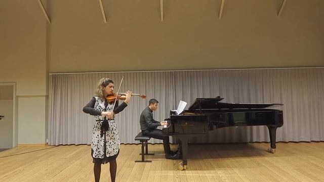 Tchaikovsky. Valse-Scherzo for violin and piano, op.34 смотреть онлайн