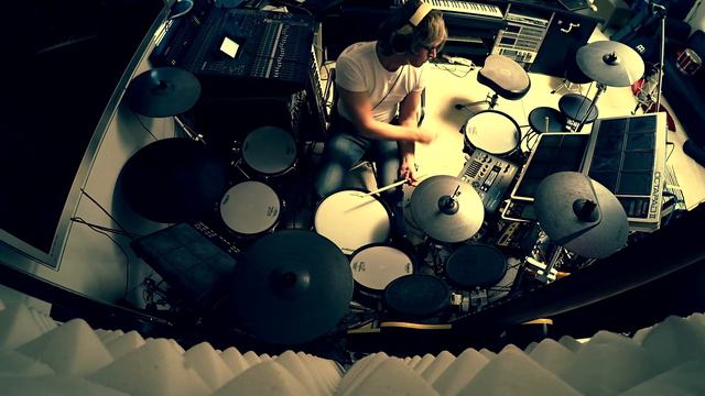 Roland TD-50 With User Samples Added.Live playing смотреть онлайн