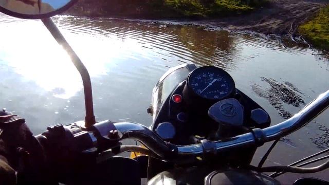 Мотоцикл Урал по воде смотреть онлайн