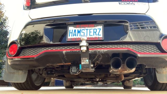 Tuned Kia Soul Exhaust Crackle and Pop смотреть онлайн