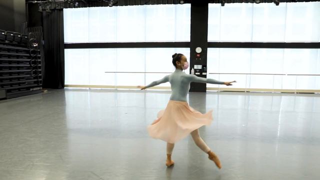 Amanda Assucena in ‘Birthday Variations’ смотреть онлайн