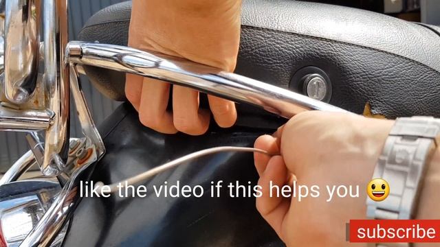 How to open a buddyseat without a key on a moped смотреть онлайн