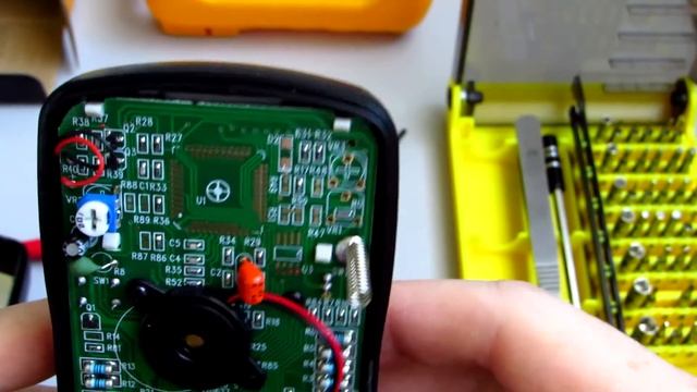 Мультиметр из Китая с кожухом и подсветкой MAS830L смотреть онлайн