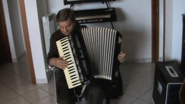 Gervasio Marcosignori alla fisarmonica Scandalli смотреть онлайн