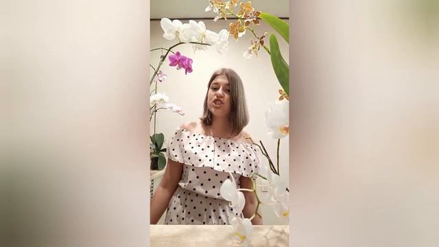 Зі святом 8 Березня. Вітання від учнів 122 школи міста Києва. смотреть онлайн