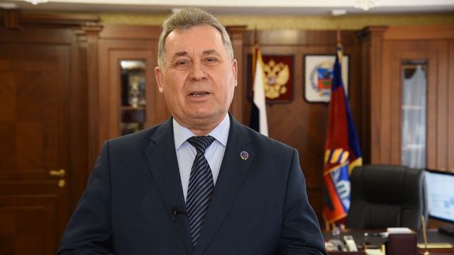 Поздравление с 8 марта от председателя АКЗС Александра Романенко смотреть онлайн