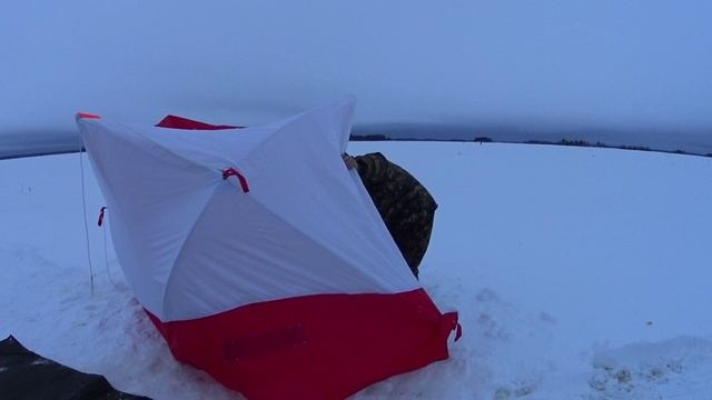 Обзор Палатки МЕДВЕДЬ Куб 4, Тёплые полы, Столики. смотреть онлайн