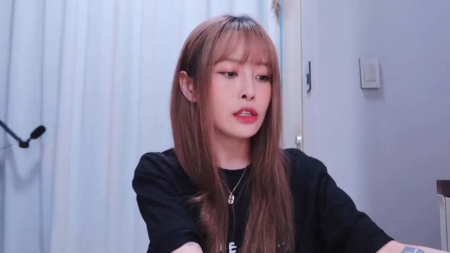 decorating a MacBook with Korean stationery #stickers #maskingtape #diy смотреть онлайн