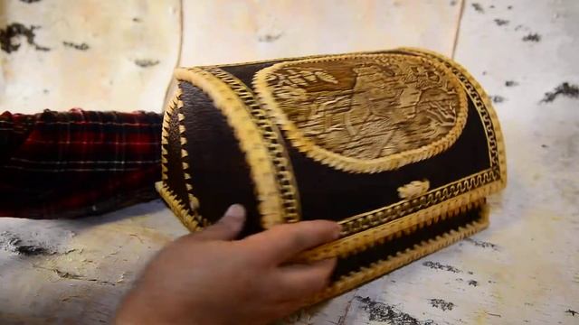 Хлебница с Медведем вырывающего дерево с корнем смотреть онлайн