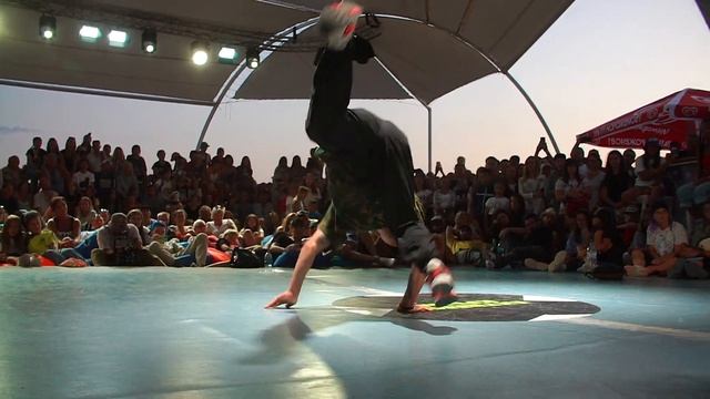 ZIP ROCK VS ALKOLIL | EXTREME CRIMEA BREAKING CUP 1 VS 1 | SEMI FINAL смотреть онлайн