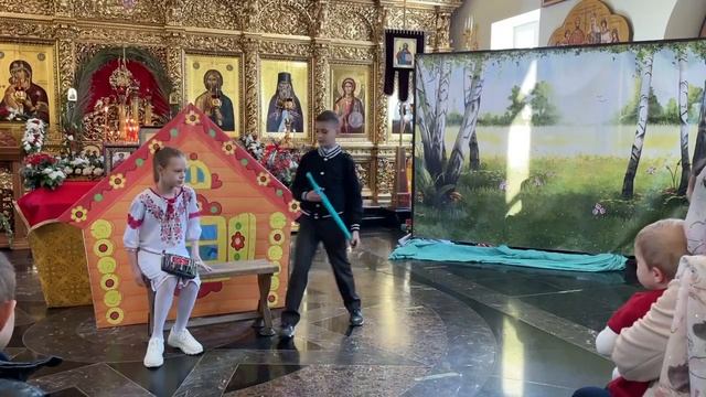 Сценка на Пасху. Воскресная школа храма Феодоровской иконы Божией Матери г. #ГорячийКлюч смотреть онлайн