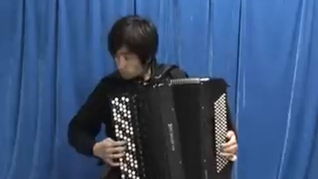Китайский баянист Чжун. Гридин.Рассыпуха. смотреть онлайн