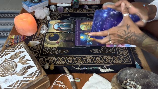 11:11 Portal Oracle Card Reading смотреть онлайн