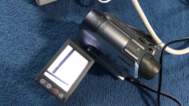 This is my Sony DCR-HC19E MiniDv Camcorder is working fine with my charger no problems at all. смотреть онлайн