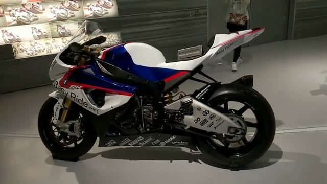 ГЕРМАНИЯ . МЮНХЕН. Музей BMW смотреть онлайн