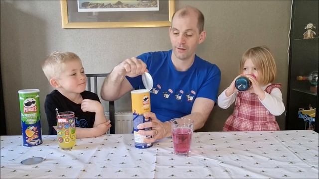 A Passport To Great Flavours?... Another Pringles Taste Test! смотреть онлайн