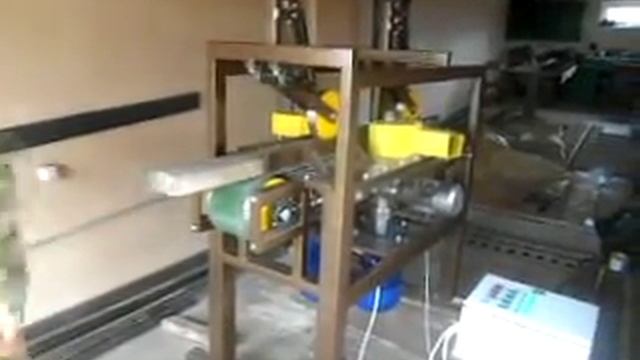 делительный станок для вагонки , запуск станка . дисковый смотреть онлайн