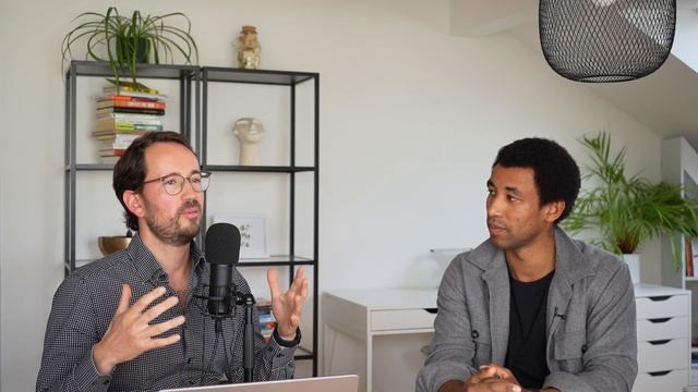 E28 - NFT Fundamentals with Florian Burce-Boy | Bernhard Neumann смотреть онлайн