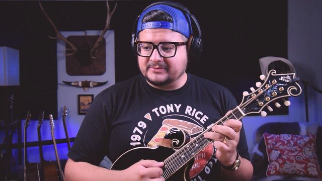 The ONE Mandolin Scale You Need To Know - Bluegrass Mandolin Lesson feat. Hayes Griffin смотреть онлайн