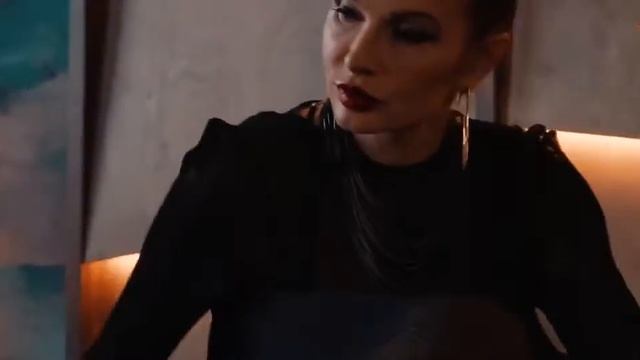 Эвелина Блёданс. Фотосессия "Меч Самурая" смотреть онлайн