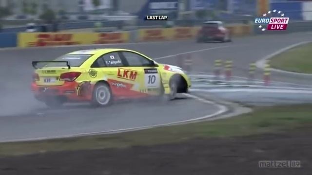 WTCC 201 Tianma Rennen 1 Taniguchi Unfall смотреть онлайн