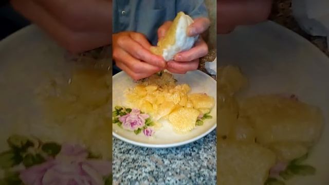 Разделка заморского фрукта Помело1 смотреть онлайн