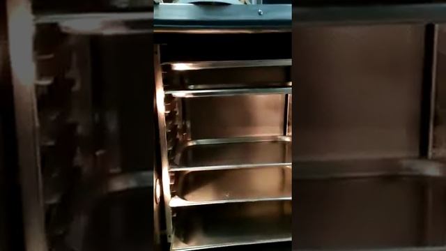 Пароконвектомат Zanussi FCS101E4 смотреть онлайн