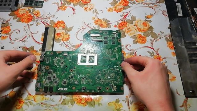 Оживляем ASUS X54HR | Меняем: вентилятор, термопасту, клавиатуру | Чистим от пыли смотреть онлайн