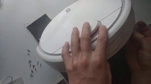 Xiaomi Mi Robot Vacuum 1 поколение, разборка, чистка